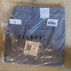 Talbots new in bag blue gingham 7” chino shorts